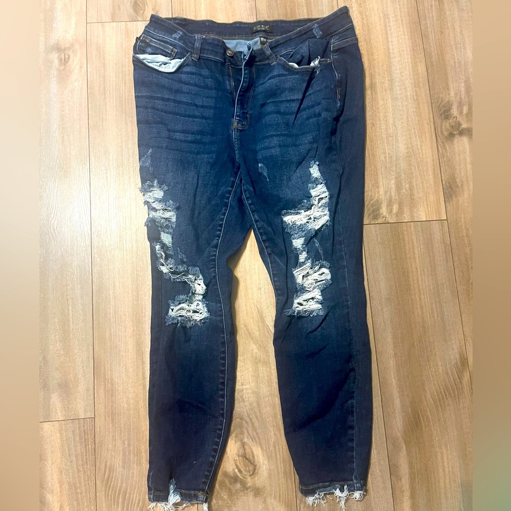 Judy blue high rise - 18w distressed jeans